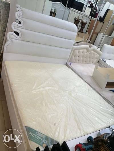 Queen size bed and sofa contact WhatsApp 0
