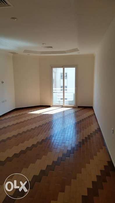 Lovely flat in Shaab for rent 0