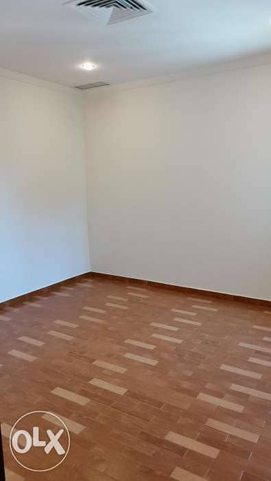 Lovely flat in Shaab for rent 2