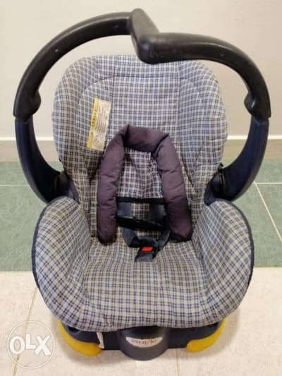 Good condition Evenflo Infant Car Seat - مقعد سيارة ايفن فلو للرضع 0