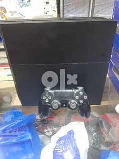 ps4 500  with control very clean 0