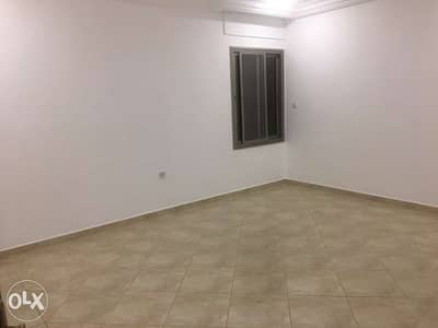 villa graund floor for rent mangaf block -4 7