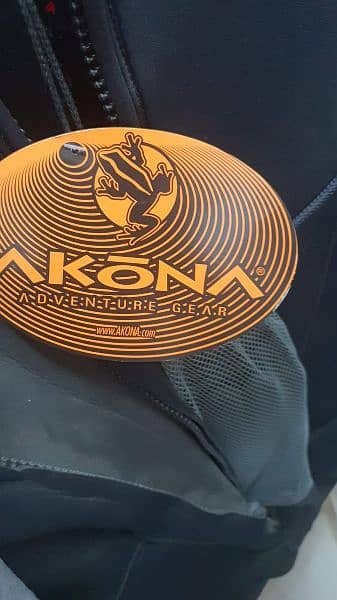Akona diving suit 7 mm 5xl 0