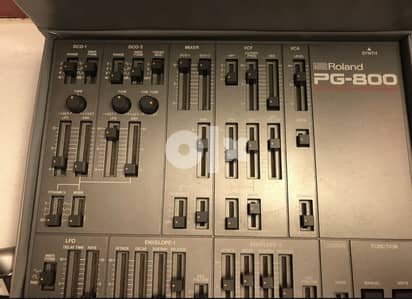 Roland PG-800 with case and box Jx8p Jx10 3