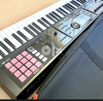 Roland FA-06 61 Key Music Workstation Synthesizer 1