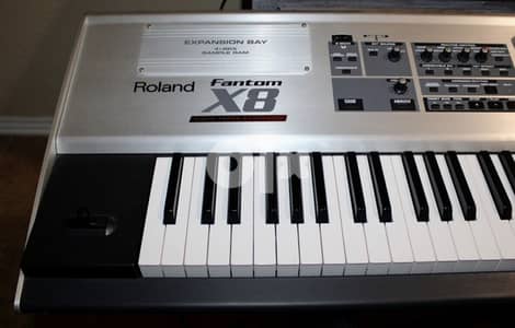 Roland Fantom X8 88-Keys Workstation Keyboard Synthesizer 2