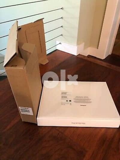 SEALED 16" Macbook Pro with Apple M1 Pro Chip 16GB 512 GB SSD 2